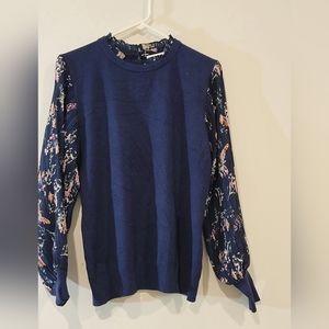 Sioni Milano Navy blue floral Top | size: M | NWT